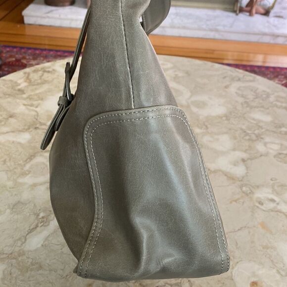 Matt & Nat Vegan Leather Large Hobo Bag - Picture 7 of 14